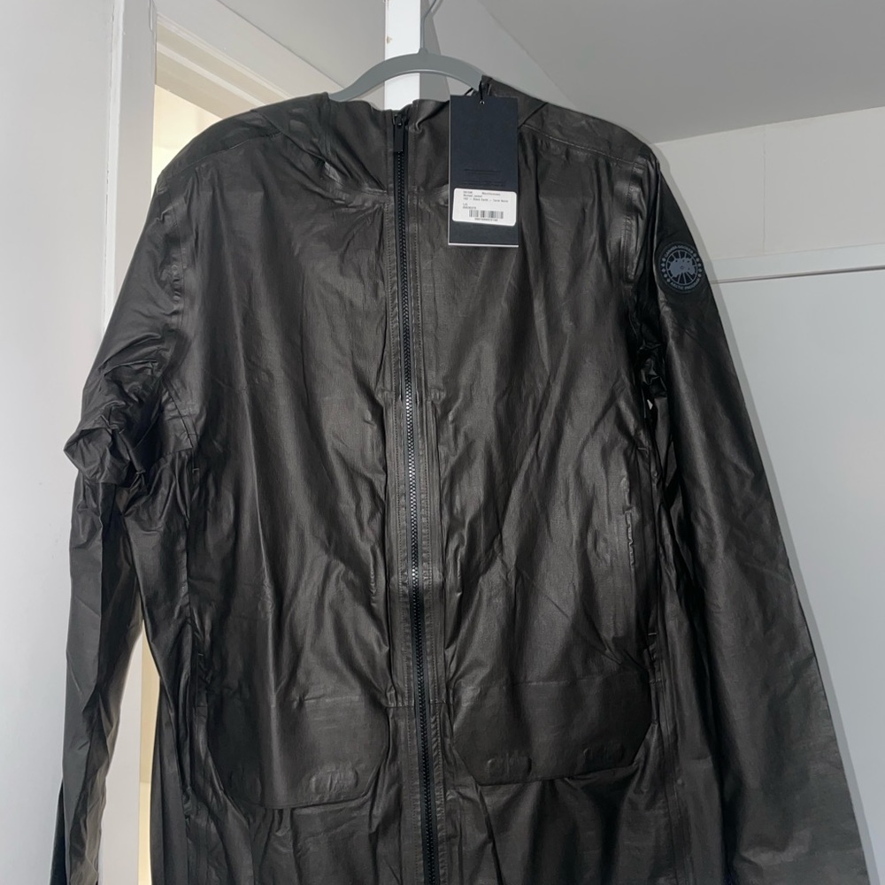 Canada Goose - Men’s Nomad Jacket - Black Earth. Size Large. Originally $750